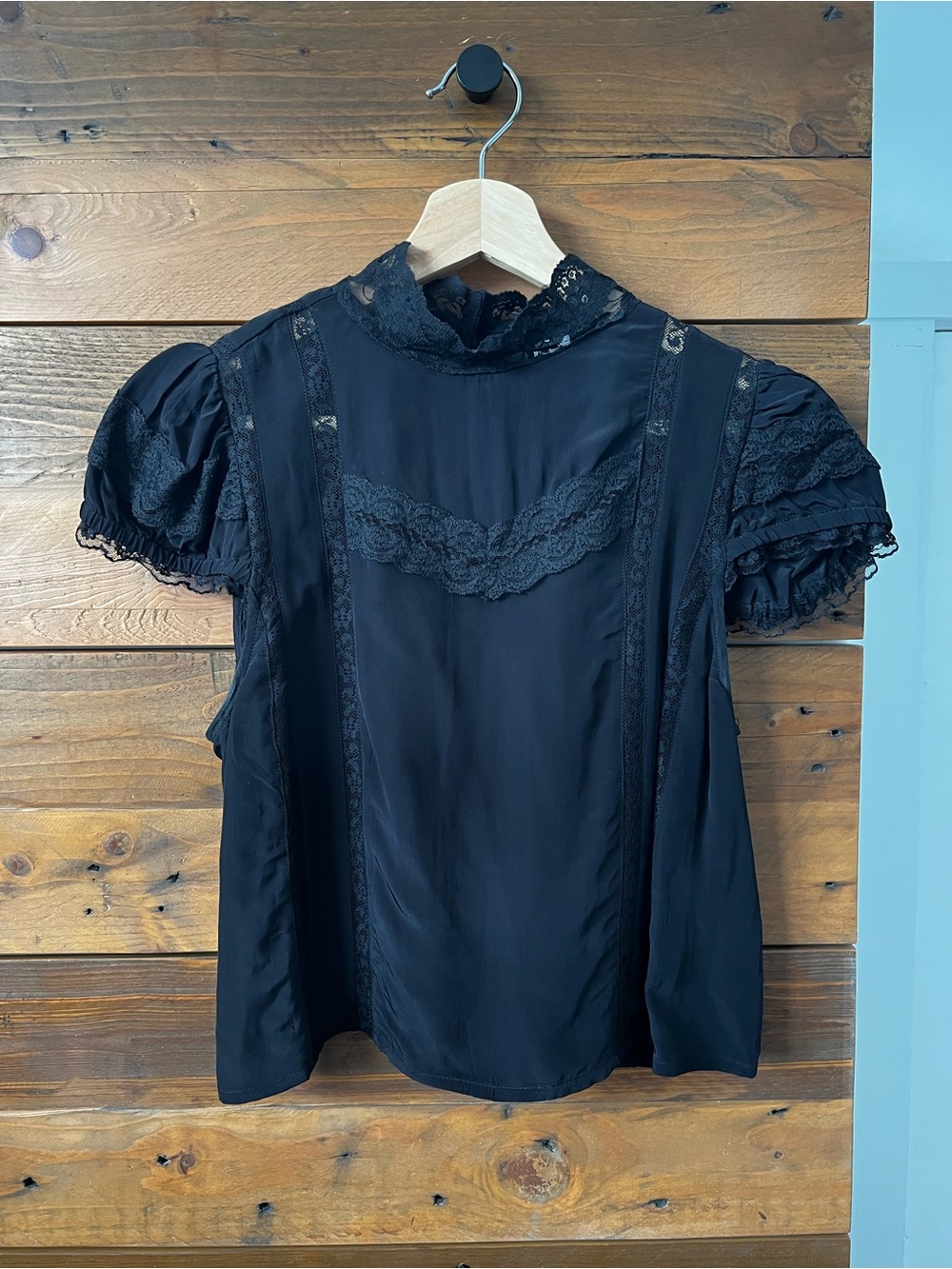 H&M Divided Short Sleeve Mock Neck Blouse